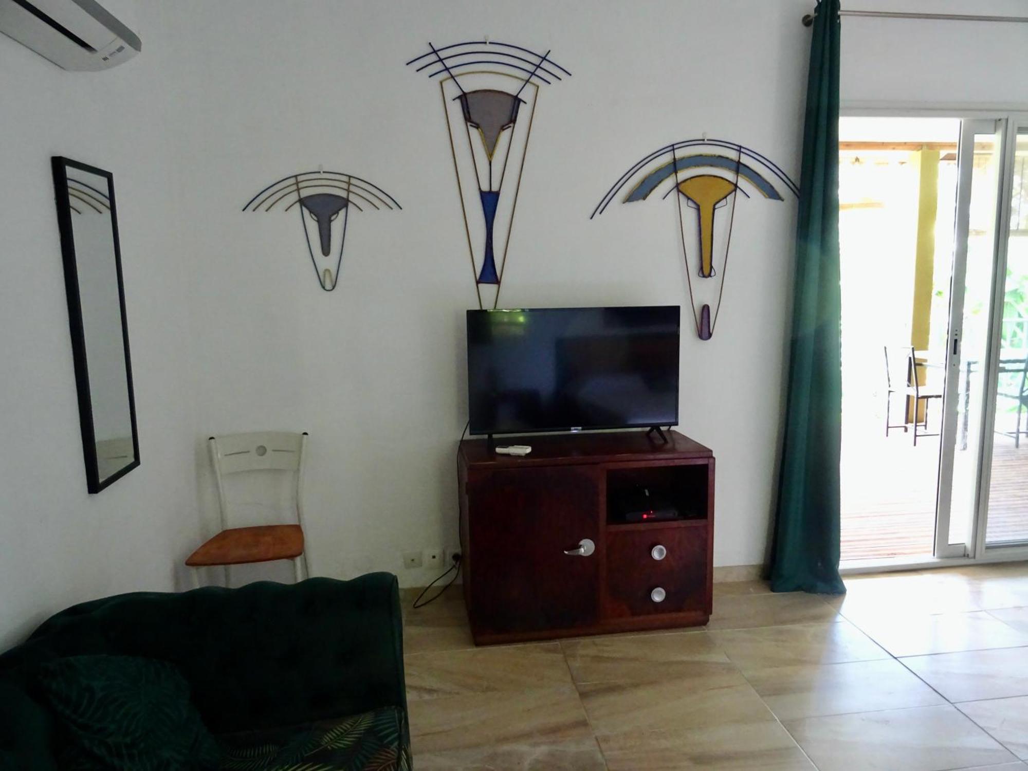 Bungalow Dourou Deshaies Bagian luar foto