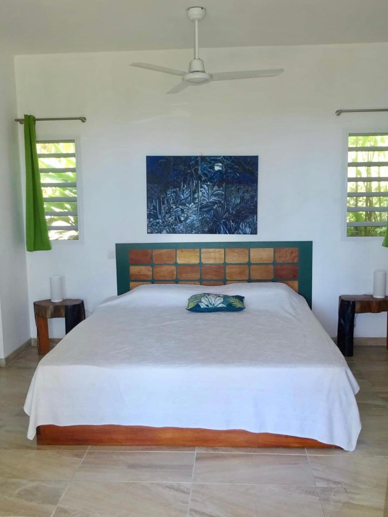 Bungalow Dourou Deshaies Bagian luar foto